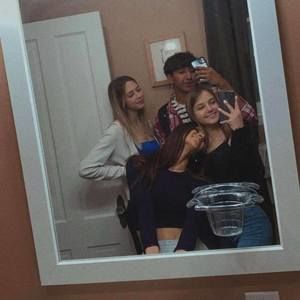 Meet your Posher, Mark